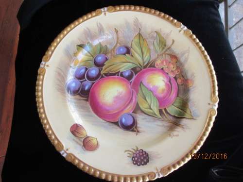 Aynsley decorative plate