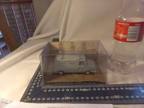 007 James Bond Leyland Sherpa Van - The Spy who loved me