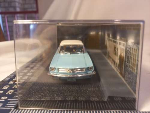 007 James Bond Ford Mustang convertible - Thunderball