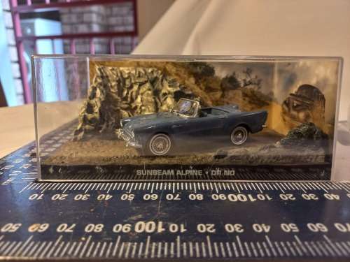 007 James Bond Sunbeam Alpine - Dr NO