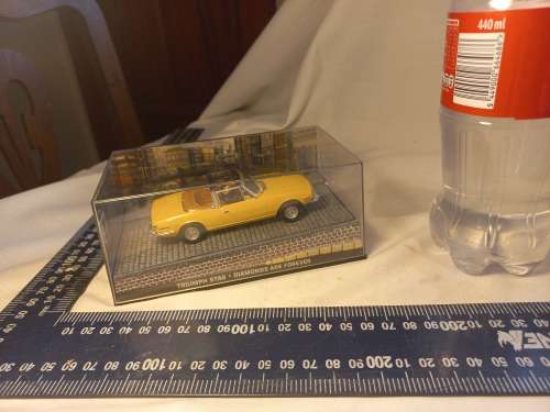 007 James Bond Triumph Stag - Diamonds are forever