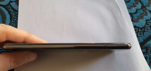 Huawei Nova 2S / cracked screen