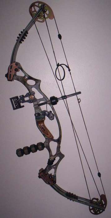Hoyt Ultra Tec 90 lb compound bow left hand (((plus,plus,plus)))