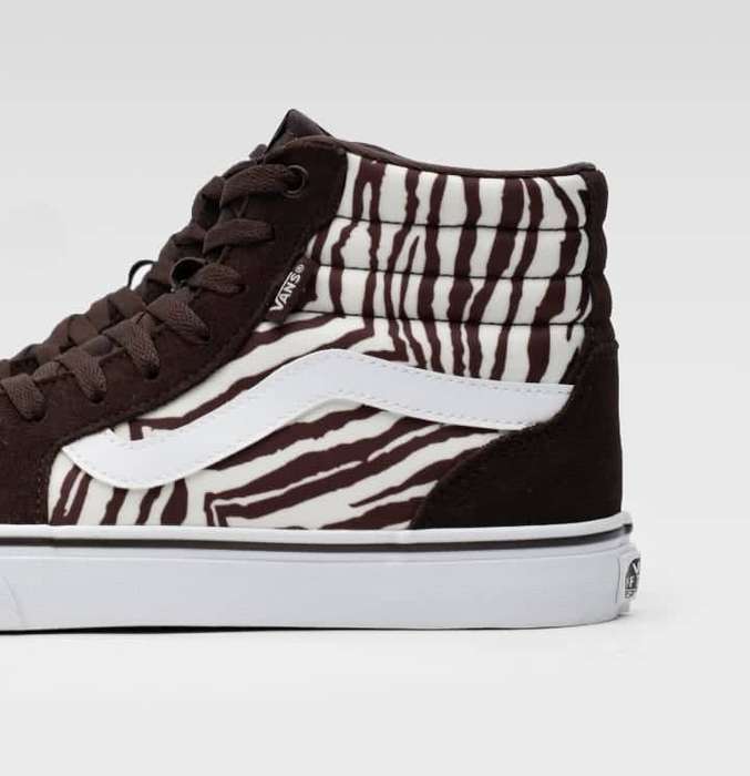 Vans Filmore Hi Satin Tiger High Top Sneakers [Unisex]