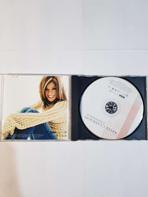 Kelly Clarkson, Thankful CD
