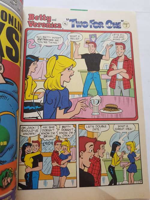 Betty and Veronica Spectacular, No. 41, Archie Comics, 2000