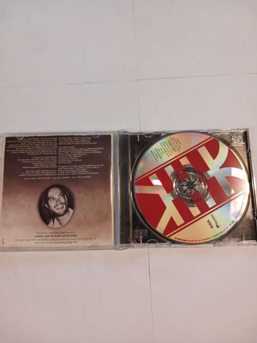Seether, Finding Beauty in Negative Spaces CD