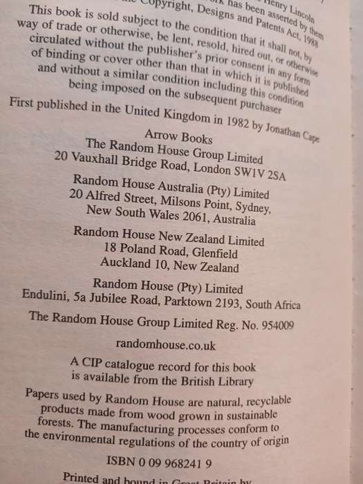 The Holy Blood and the Holy Grail by Michael Baigent, Richard Leigh & Henry Lincoln