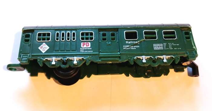 Model Trains, Green Train Car