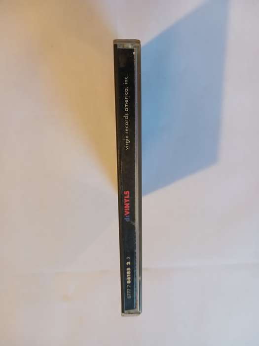 diVinyls, diVinyls CD