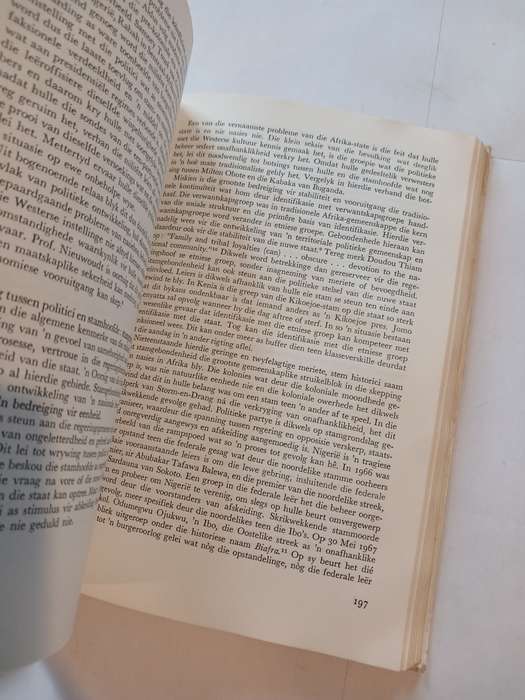 Afrika-Verskeidenheid deur A.P.J. Van Rensburg
