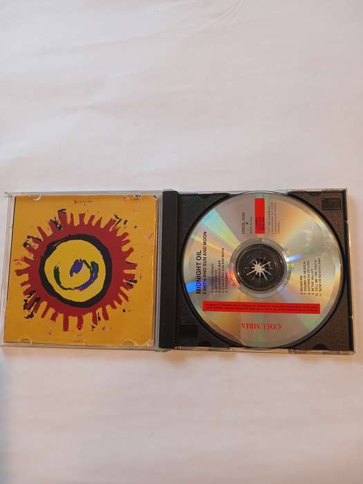 Midnight Oil, Earth and Sun and Moon CD