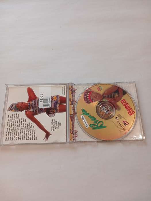 Brenda, Memeza CD