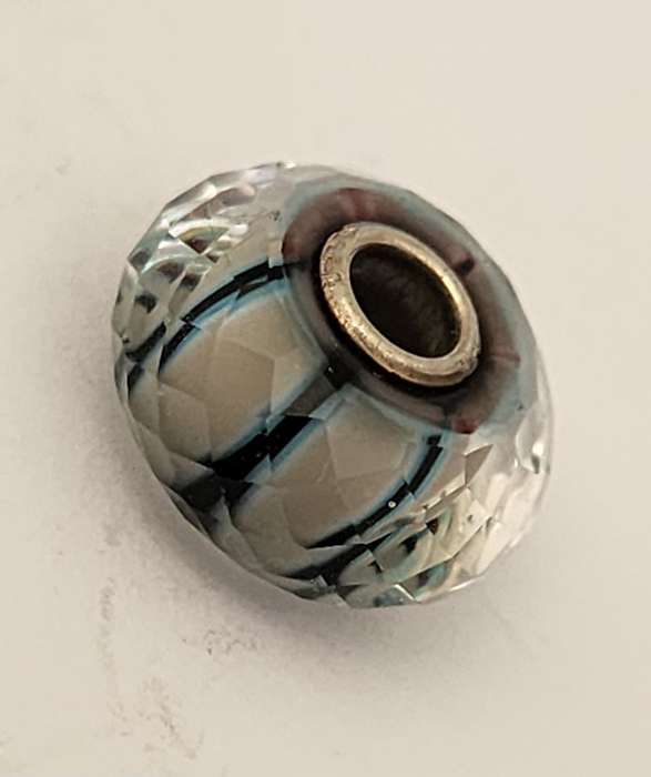 Transparent Reflective Trollbead - RETIRED BEAD