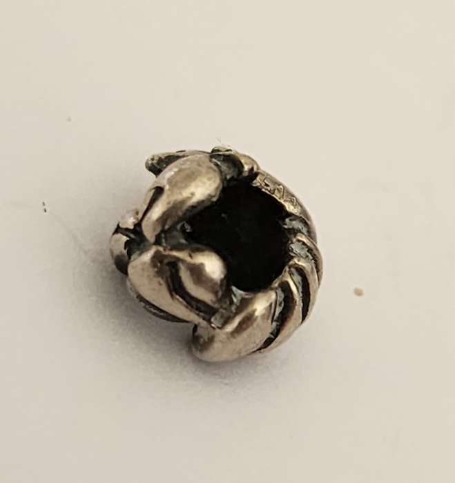 ULTIMATE SCORPIO - RETIRED BEAD