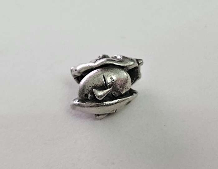 NOH MASK TROLLBEAD - UNITED STATES WORLD BEAD - RETIRED