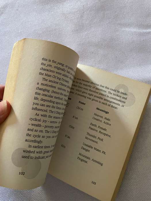 Coin Divination (Pocket Fortuneteller) - Raymond Buckland