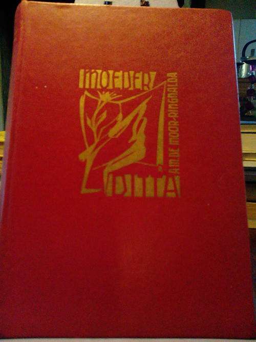 (MISSING BOOK) - MOOR-RINGNALDA, A.M.de - Moeder Ditta - (Hardeband)