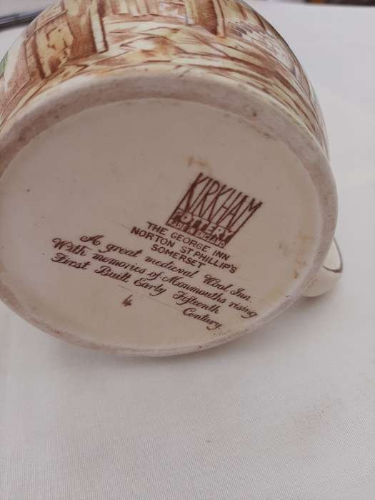 VINTAGE CERAMIC GEORGE INN MUG KIRKHAM POTTERIES ENGLAND