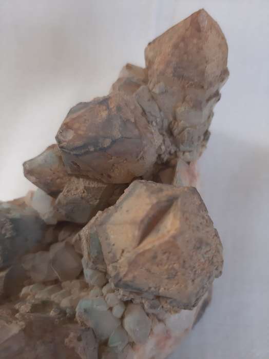 CHLORITE INCLUDED QUARTZ ON MATRIX -  710GRAMS