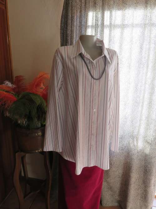 Knockout size 52/28 white striped long sleeve shirt by 'DONNA CLAIRE'.In stretch polycotton.As new