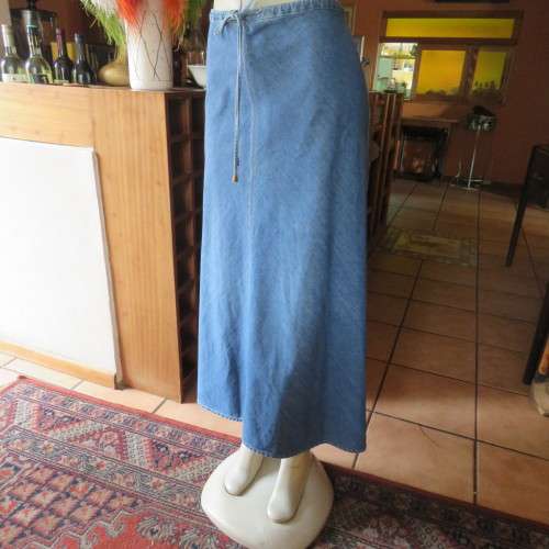 Maxi blue denim A-line skirt Drawstring in waist Zip at back Size 40-16 by `Foschini` As new