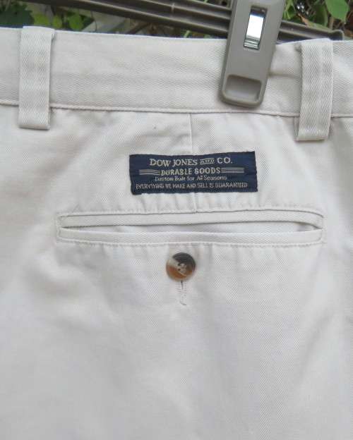 Men`s high quality DOW JONES and CO beige pants size 36. 100% cotton chino.Pleats on front.As new