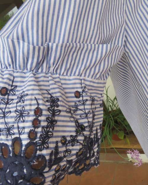 Amazing long blue/white striped top.Navy floral embroidery.Off the shoulder neckline.DONNA 44/20