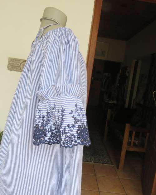 Amazing long blue/white striped top.Navy floral embroidery.Off the shoulder neckline.DONNA 44/20