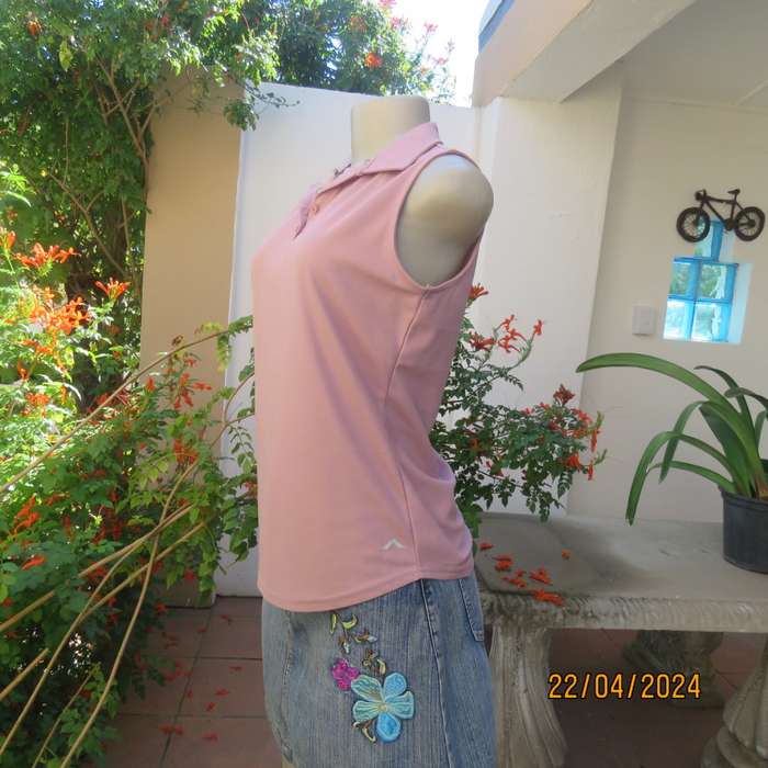 Pretty textured polyester turkish rose pink sleeveless dri-sport MAXED top size 34.