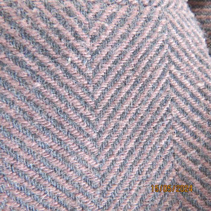 As new wool blend brown jacket with herringbone pattern size 32.34 by MANHATTAN. Fully lined.