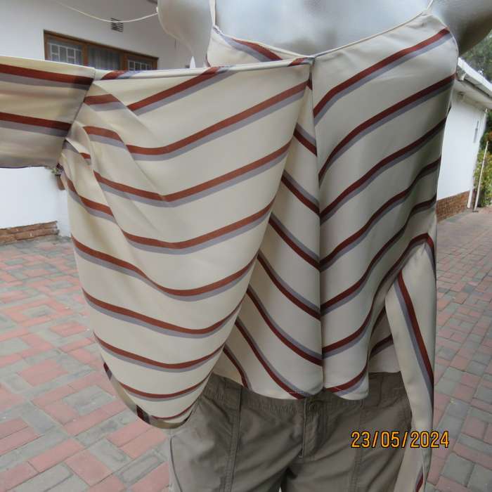 REFINERY  cream top with rust-grey stripes. Shoestring straps. Size 30 .As new