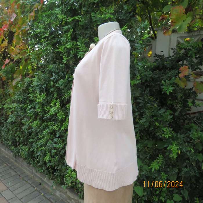 Timeless cotton knit rich cream short cuffed sleeve open front top/jacket. Size 36. As new