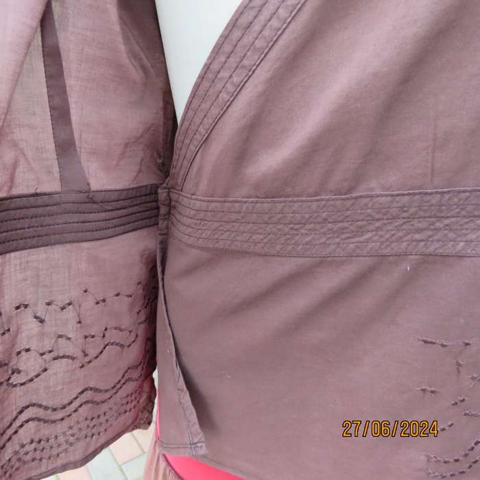 Attractive med brown fold over peplum long sleeve top by SPIRIT from IRELAND. Size 37.Embroidered.