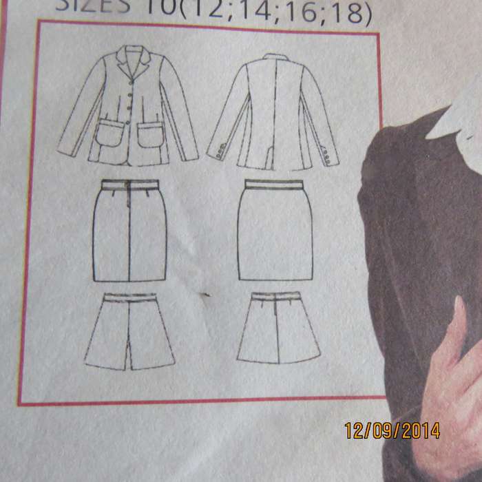Sewing pattern for classic jacket and 2 skirt variations by VALUE Classics. Size 34 to 42. As new