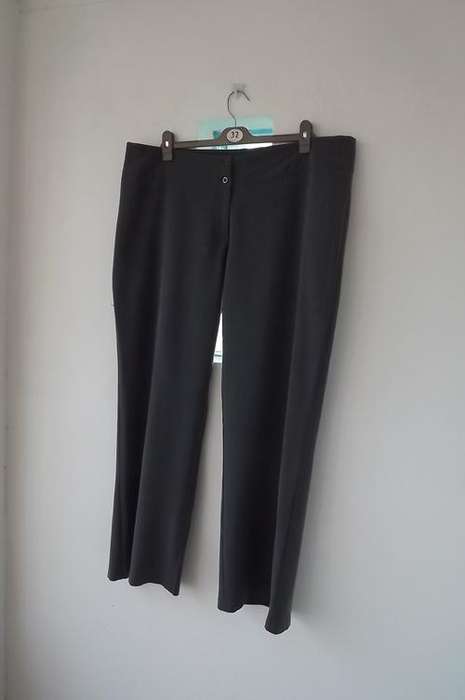 Grey ladies pants with wide waistband in classic style from Jewel.Size 46/22.Polyester stretch fabri