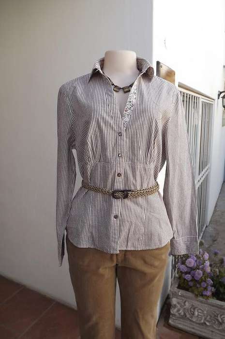 Beautiful brown & beige check Legit shirt in size 38/14.V button down front.Gathered under bustline.