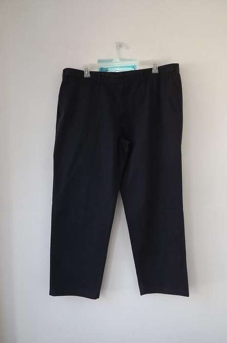 Navy Men's Pure cotton Chino pants in size 44/112cm by Woolworths.Two Back & two side pockets.