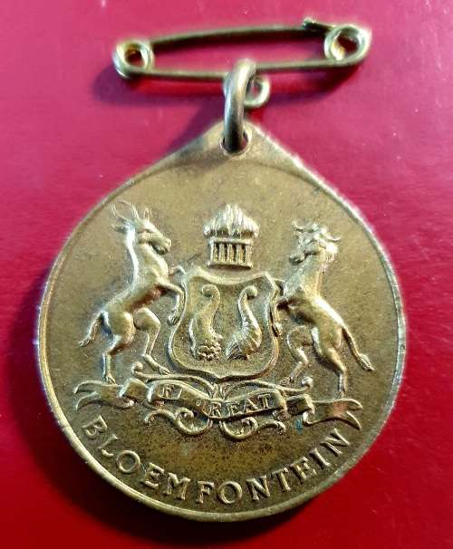 1937 Medal - George VI and Elizabeth Coronation Bloemfontein.Numista Rarity index: 94