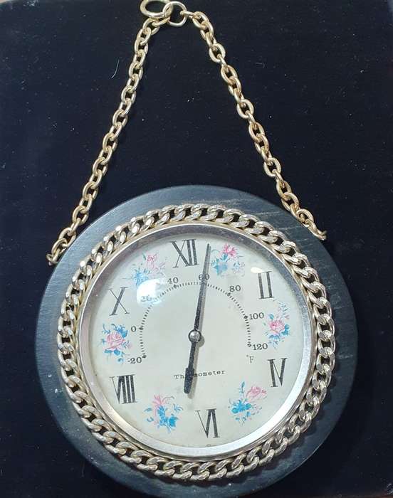 VINTAGE LARGE  THERMOMETER.