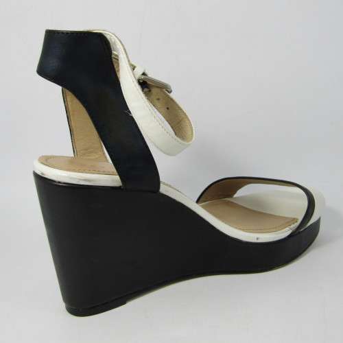 Trenery All Leather black and white wedges size 7 - almost new
