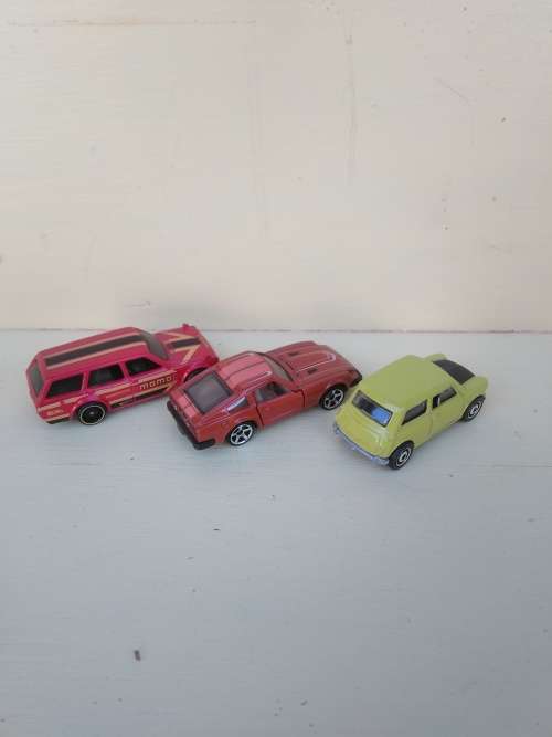 Hot Wheels and Matchbox Lot of 3 Datsun and Mr Bean Mini