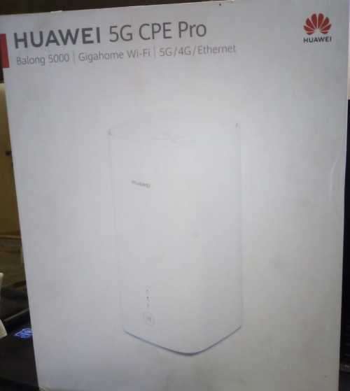 Huawei 5G Router CPE Pro H112-372 CONNECTS TO ANY SERVICE PROVIDERS MODEM AS A ROUTER