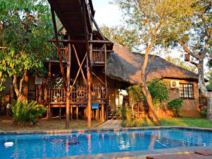 Various Midweeks @ Ngwenya Lodge 6 Sleeper ( 4 adults 2 kids under 12 yr )
