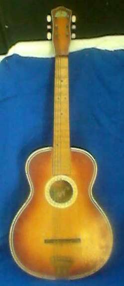 BELLINI GUITAR NEEDS SOME ATTENTION