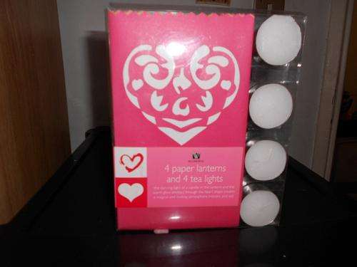 4 paper lanterns and 4 tealight candle set