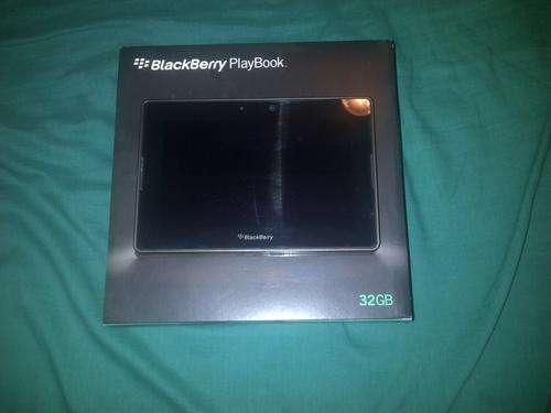 BlackBerry PlayBook 32GB WiFi (Extras included)[Free Overnight Shipping]