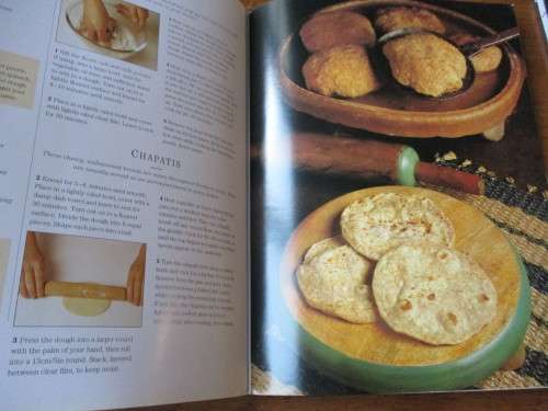 THE BREAD BIBLE Over 100 recipes shown step-by-step in more than Christine Ingram and Jennie Shapter