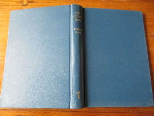 SIGNED BY IAN SMITH.  THE QUIET MAN  by Phillippa Berlyn  A biography of the Hon. Ian Douglas Smith