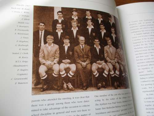 TO SERVE THE FUTURE HOUR  A History of St Stithians College  1953-2003  WALTER MACFARLANE